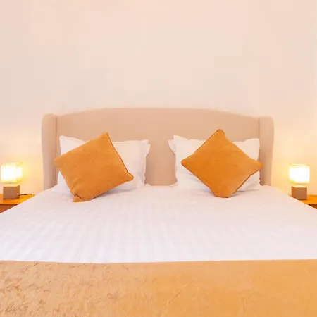 Affittacamere Depandance Eleonora-luxury 3*